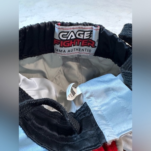 Cage Fighter youth medium M Jordan Trained MMA authentic shorts - Picture 4 of 7